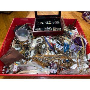 5KG HUGE Jewelry Lot Vintage - TANGLED In - Some NWT - Unsearched